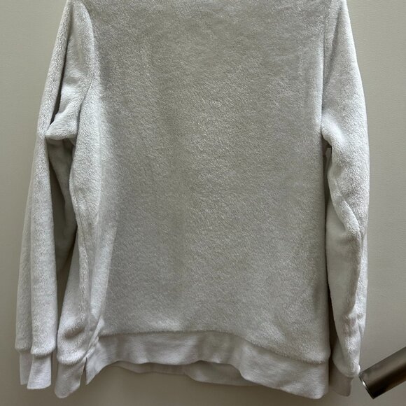 GAIAM Velour Sweater Top - Picture 4 of 6